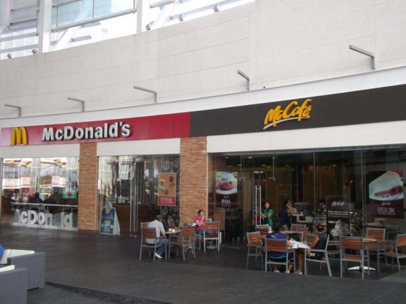 DAISSA McDonalds McCafe